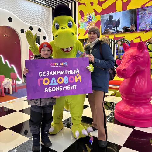 В Grek Land определили победителя розыгрыша годового безлимитного абонемента!